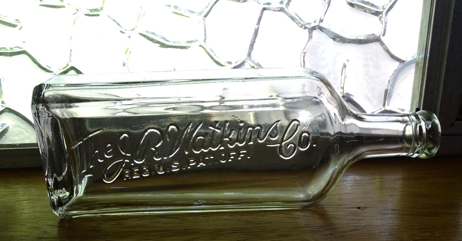 The J.R. Watkins Co. Antique Illinois Glass Co. 8.5" Clear Medicine Bottle 1915 The J.R. Watkins Co. Antique Illinois Glass Co. 8.5" Clear Medicine Bottle 1915