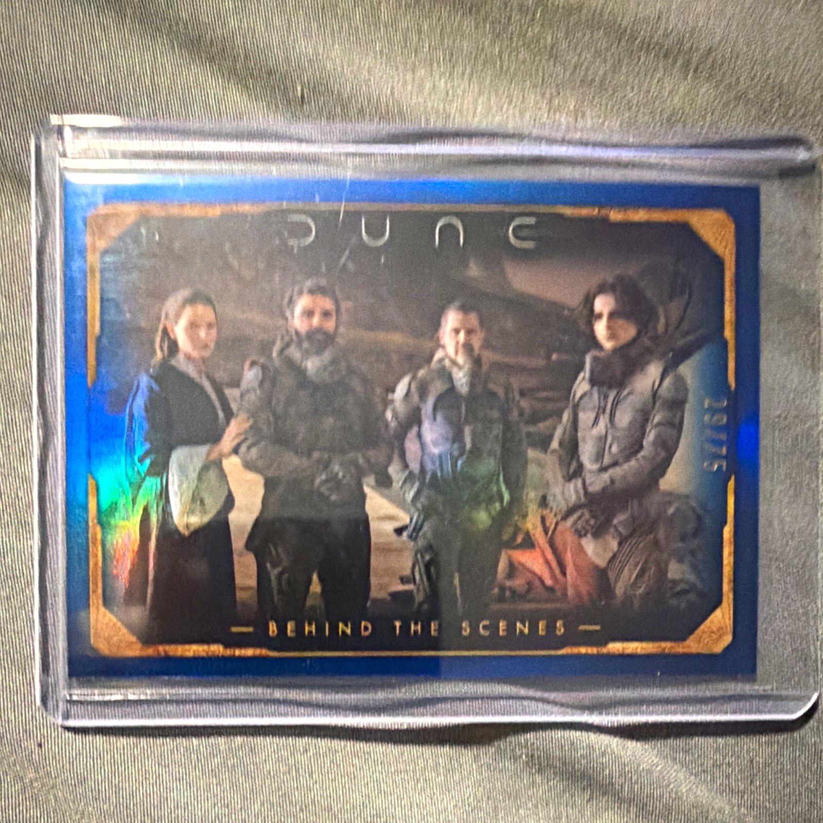 Topps 2023 Chrome Dune Behind the Scenes BTS-9 The Dune Cast 29/75 Topps 2023 Chrome Dune Behind the Scenes BTS-9 The Dune Cast 29/75