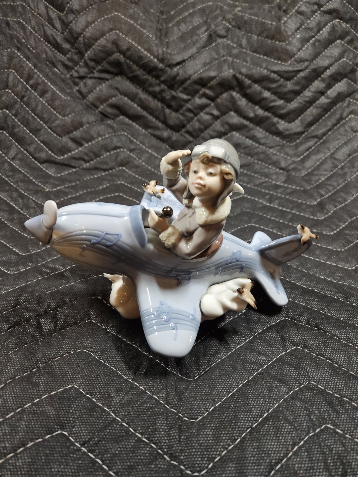 Lladro Over The Clouds Porcelain Figurine Boy in Propeller Plane 5697 Retired Lladro Over The Clouds Porcelain Figurine Boy in Propeller Plane 5697 Retired