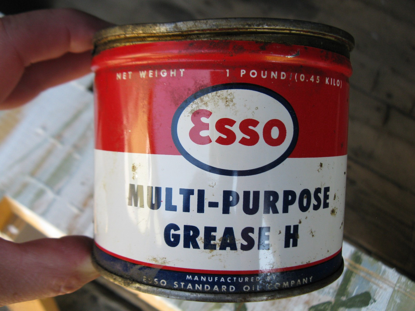 Vintage ESSO Standard Oil Company 1 Pound Grease Can Vintage ESSO Standard Oil Company 1 Pound Grease Can