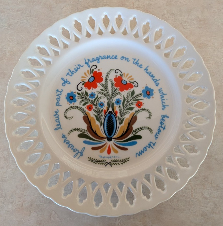 Vintage Berggren Trayner Design 188 Folk Art Floral Quote Plate Pierced Edge Vintage Berggren Trayner Design 188 Folk Art Floral Quote Plate Pierced Edge
