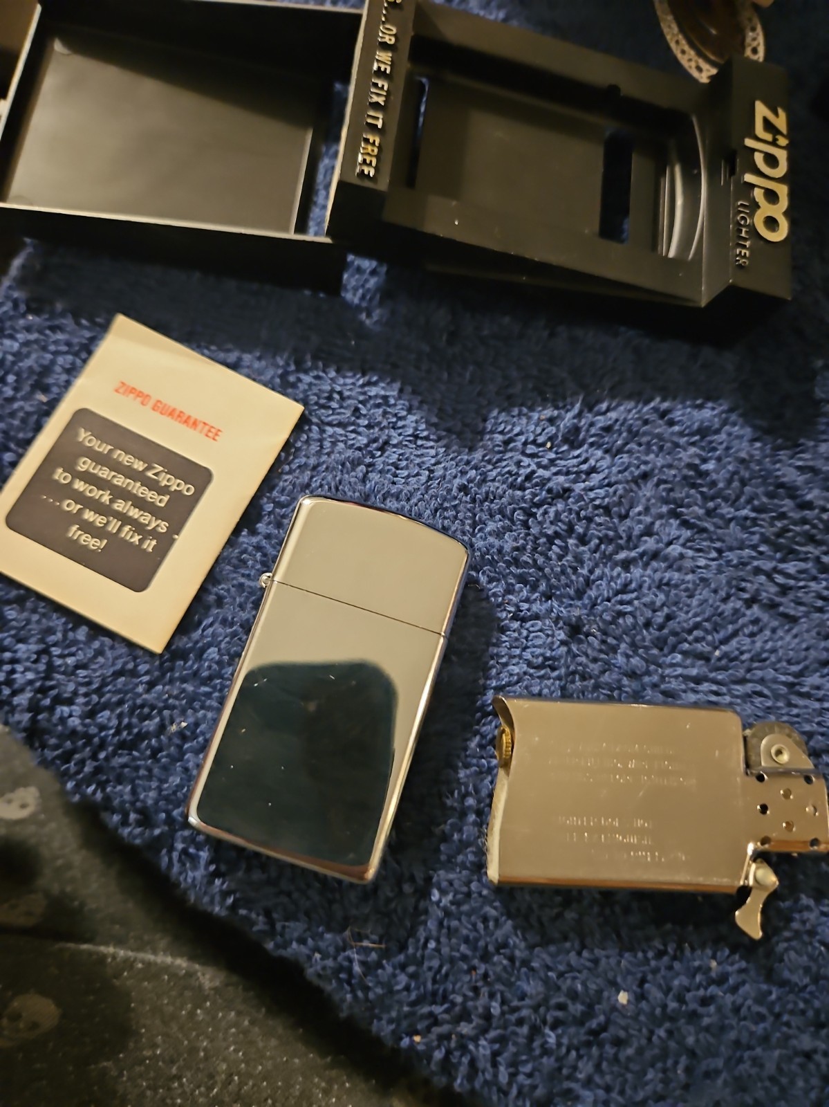 Vintage 1980 Zippo Slim High Polish Chrome Lighter #1610 UNFIRED NOS W/ Box Vintage 1980 Zippo Slim High Polish Chrome Lighter #1610 UNFIRED NOS W/ Box