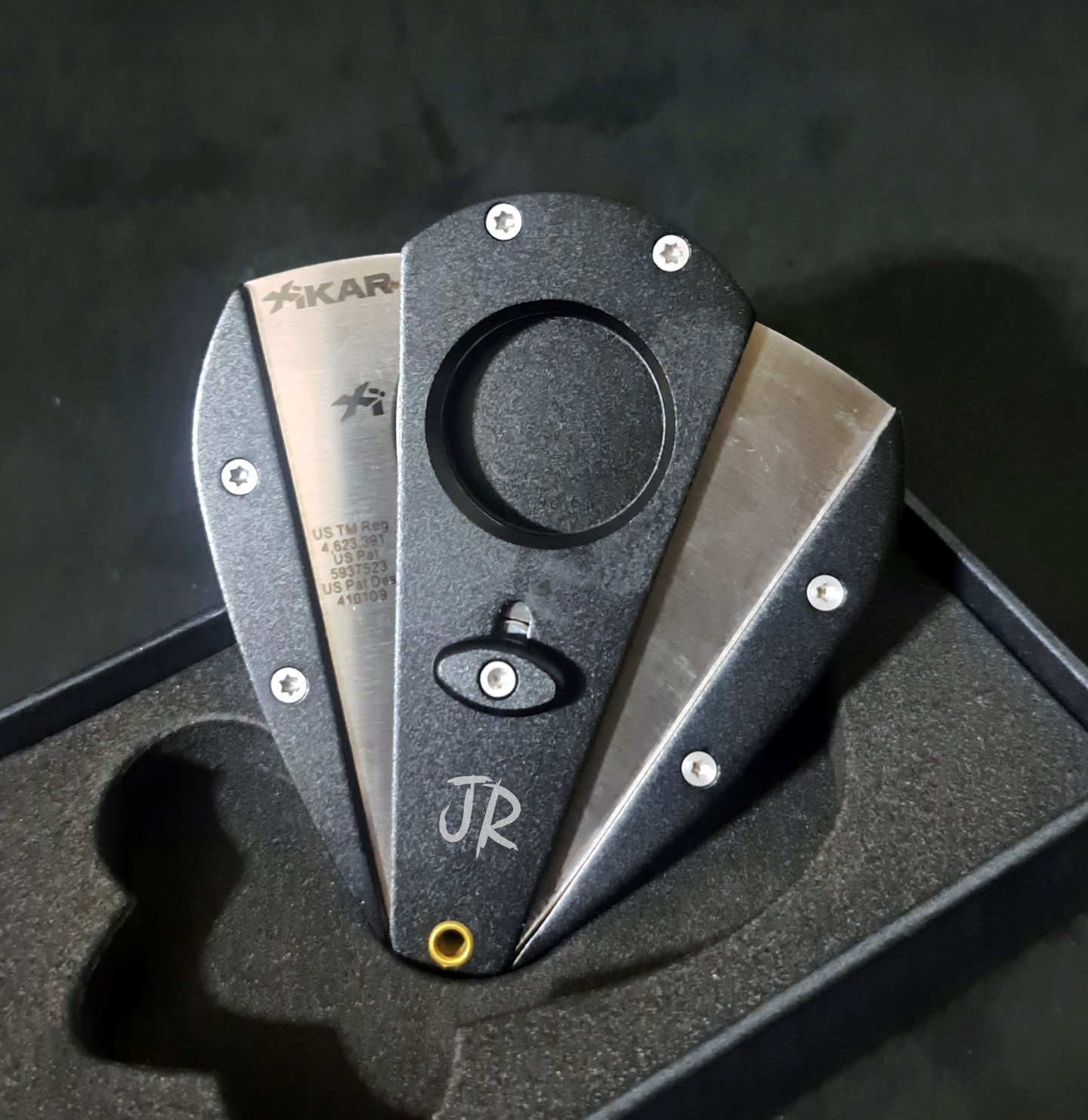 XIKAR® XI1 Perfect Cut Cigar Cutter | Black | Custom Engraved | Authentic & New XIKAR® XI1 Perfect Cut Cigar Cutter | Black | Custom Engraved | Authentic & New