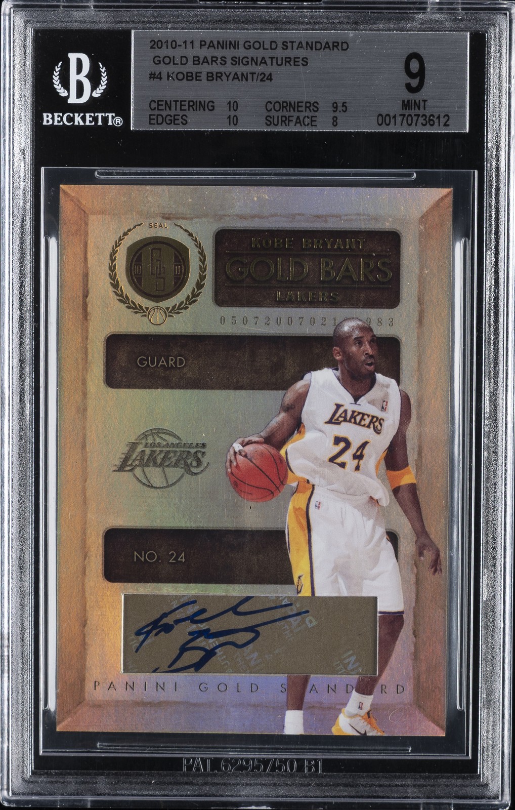2010-11 PANINI GOLD STANDARD GOLD BAR SIGNATURES KOBE BRYANT BGS 9 2010-11 PANINI GOLD STANDARD GOLD BAR SIGNATURES KOBE BRYANT BGS 9