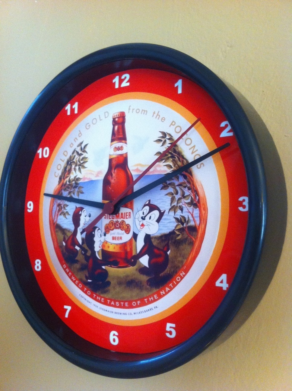 Stegmaier Chipmunks Beer Bar Man Cave Advertising Clock Sign Stegmaier Chipmunks Beer Bar Man Cave Advertising Clock Sign