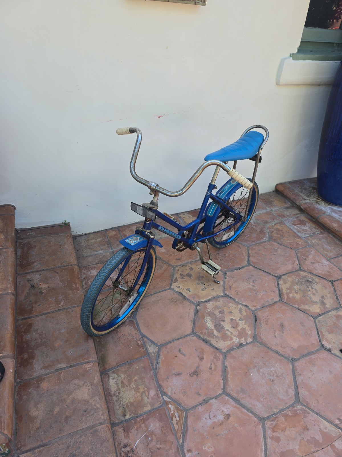  Huffy Bike Muscle Bike Blue White Huffy Banana Seat