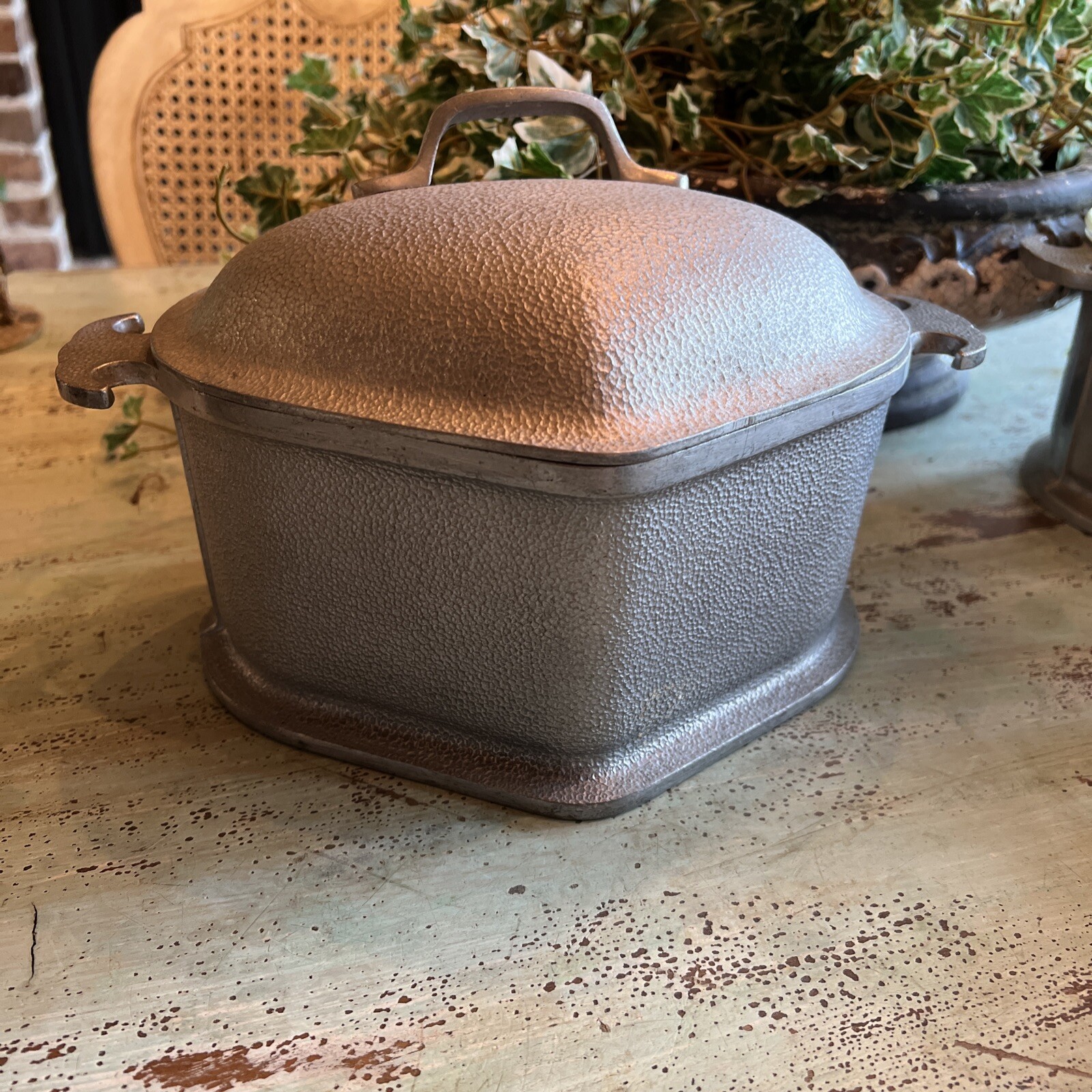 Vtg. Guardian Service USA Aluminum Cookware Triangle Pan w/ Original Lid Vtg. Guardian Service USA Aluminum Cookware Triangle Pan w/ Original Lid
