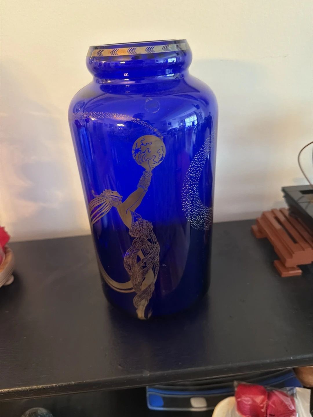 Vintage 1988 Franklin Mint Erté Fireflies Cobalt Blue and Gold Vase Vintage 1988 Franklin Mint Erté Fireflies Cobalt Blue and Gold Vase