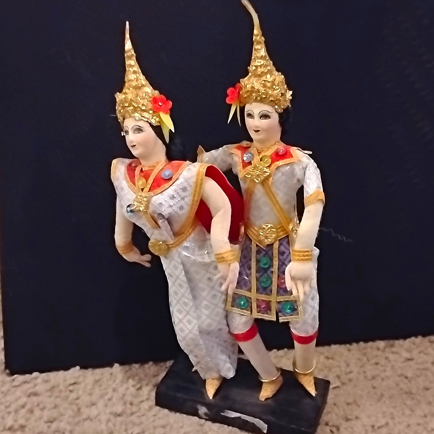 Thai Traditional Dancer Doll Couple Figurines w/ Gold Headdresses on Base Thai Traditional Dancer Doll Couple Figurines w/ Gold Headdresses on Base