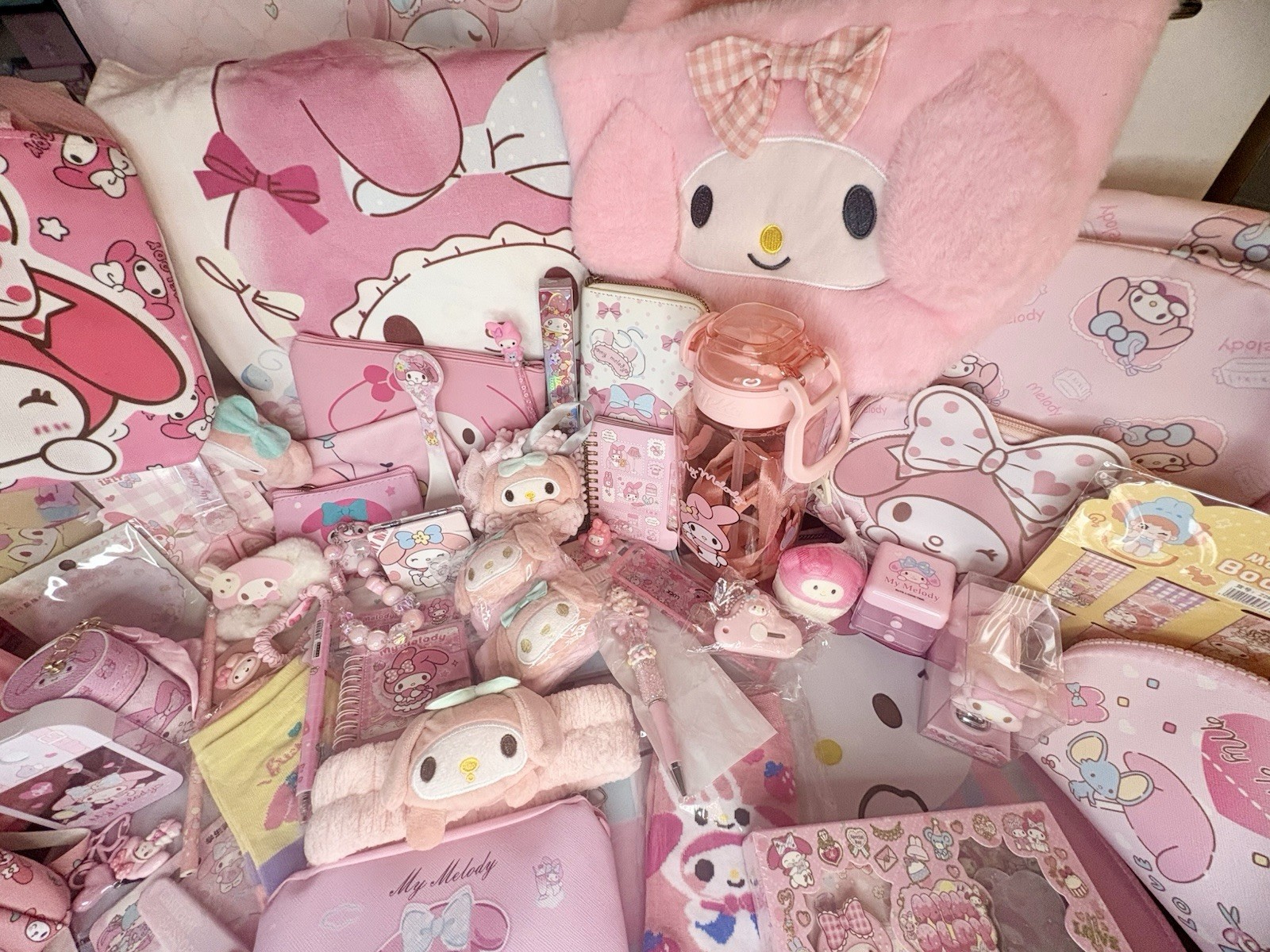 My Melody Sanrio Character Surprise Mystery Box FREE Gifts with Every Order My Melody Sanrio Character Surprise Mystery Box FREE Gifts with Every Order