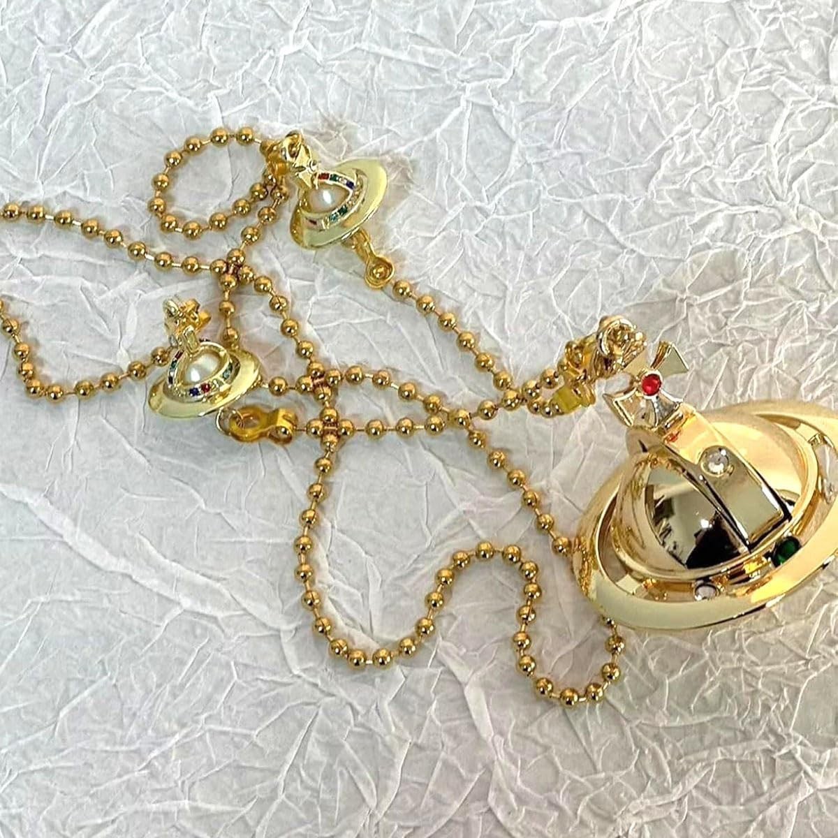 *US Seller* Vivienne Westwood Nana Orb shape Lighter/ Gold/ With Chains in Box *US Seller* Vivienne Westwood Nana Orb shape Lighter/ Gold/ With Chains in Box