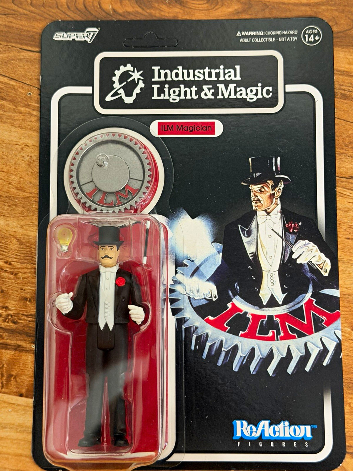 Super7 ILM Magician ReAction Figure - LucasFilm Giftshop Exclusive Super7 ILM Magician ReAction Figure - LucasFilm Giftshop Exclusive