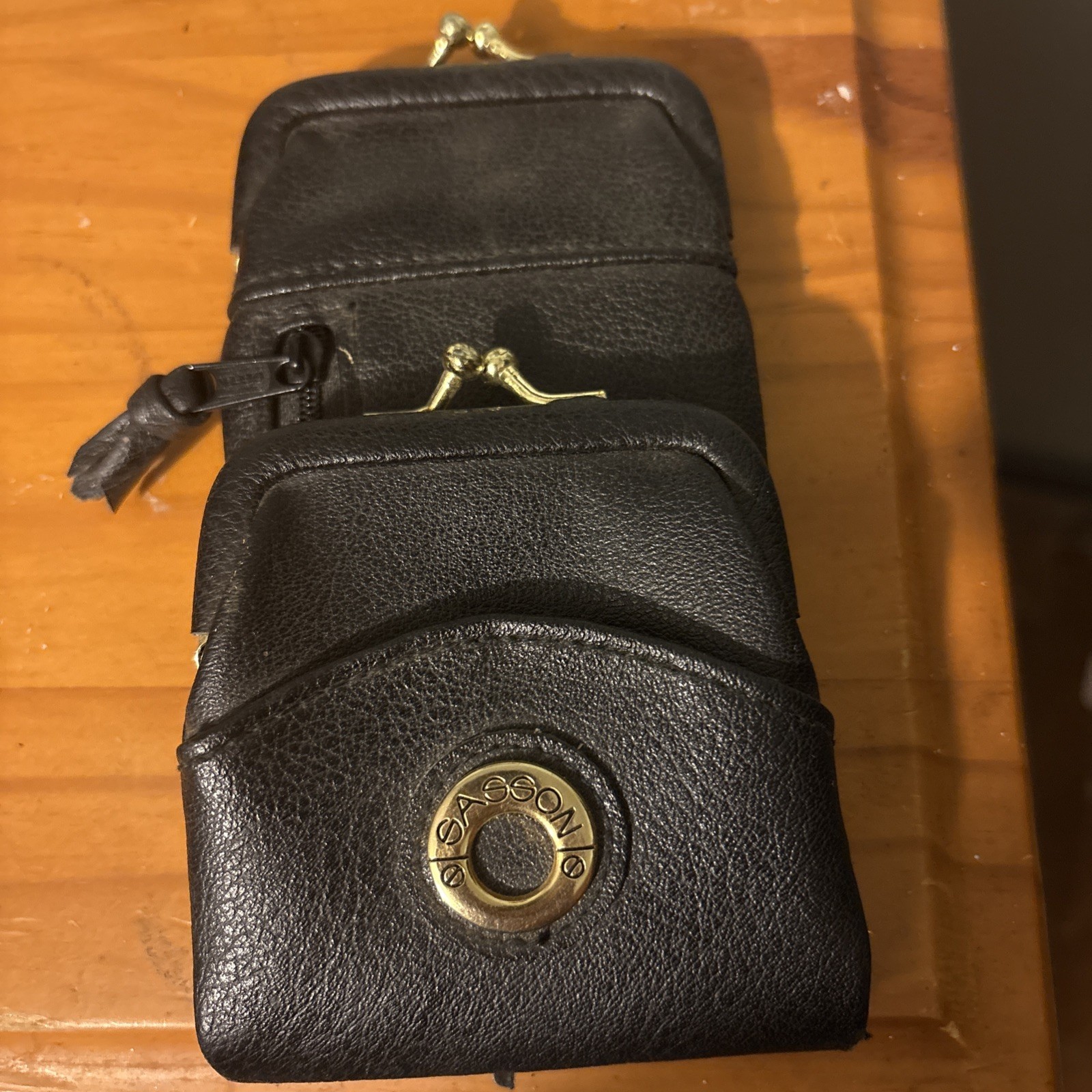 Vtg 80s SASSON Multi Compartment Wallet Black Kiss Lock Coin Purse Pouch Rare ( Vtg 80s SASSON Multi Compartment Wallet Black Kiss Lock Coin Purse Pouch Rare (