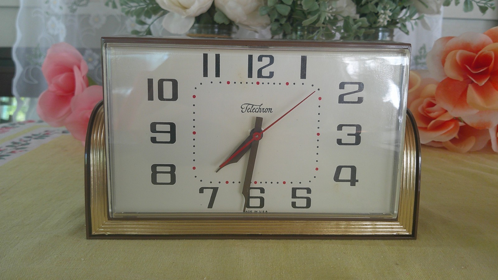 Vintage Telechron Electric Clock Art Deco MCM Kitchen Clock 1955 Vintage Telechron Electric Clock Art Deco MCM Kitchen Clock 1955