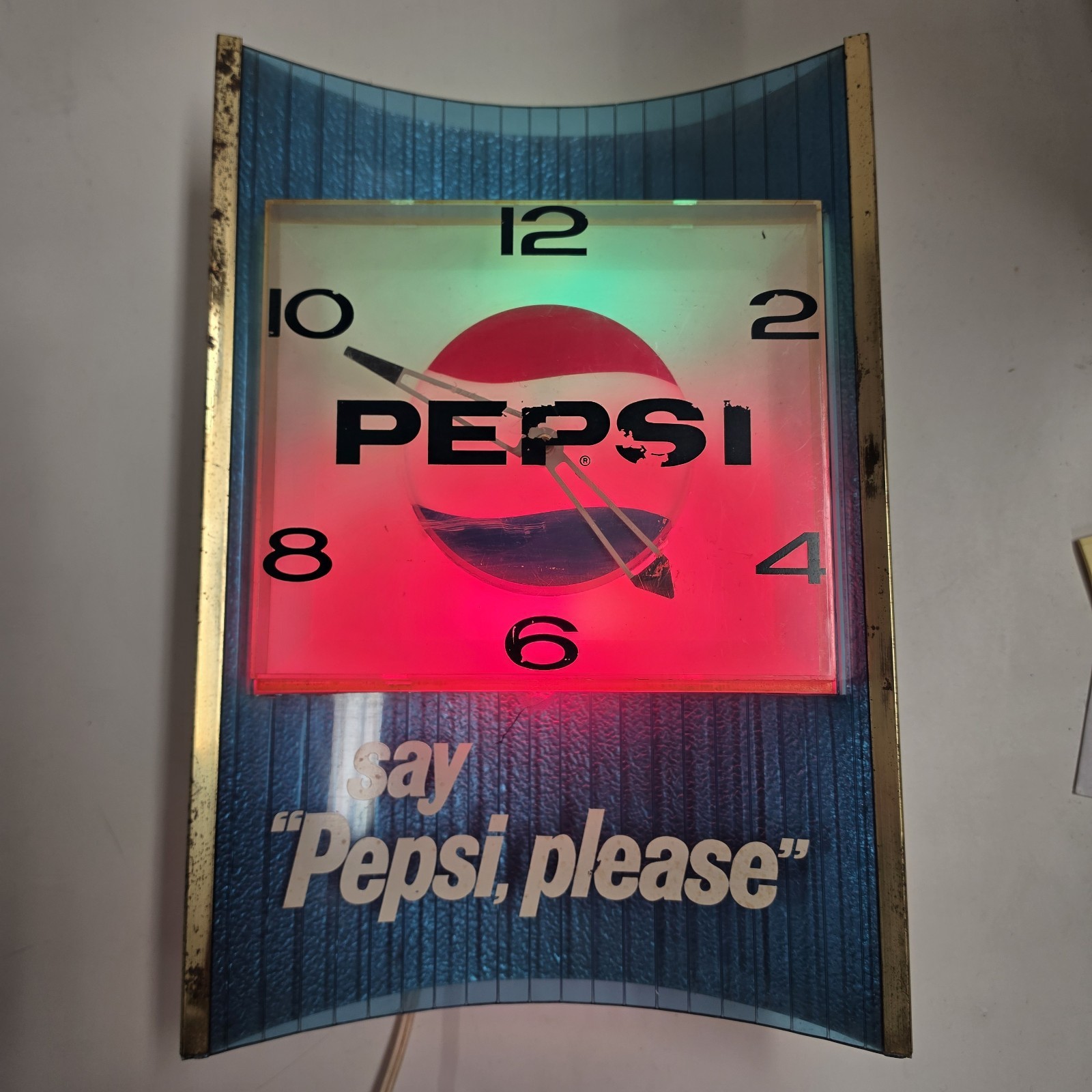 Rare Vintage Original 1960s Pepsi Cola Working Light up Clock, Tested Rare Vintage Original 1960s Pepsi Cola Working Light up Clock, Tested
