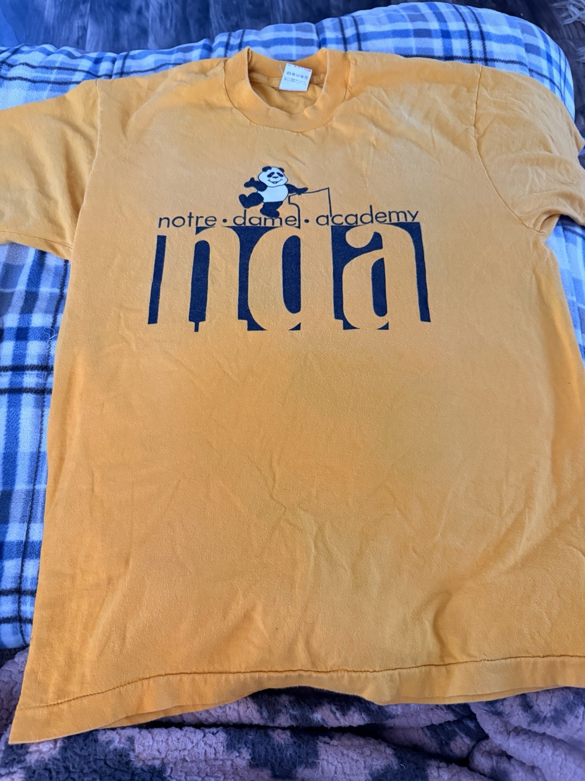 Vintage Notre Dame Academy Pandas T Shirt Yellow NDA High School Graphic Tee LG Vintage Notre Dame Academy Pandas T Shirt Yellow NDA High School Graphic Tee LG