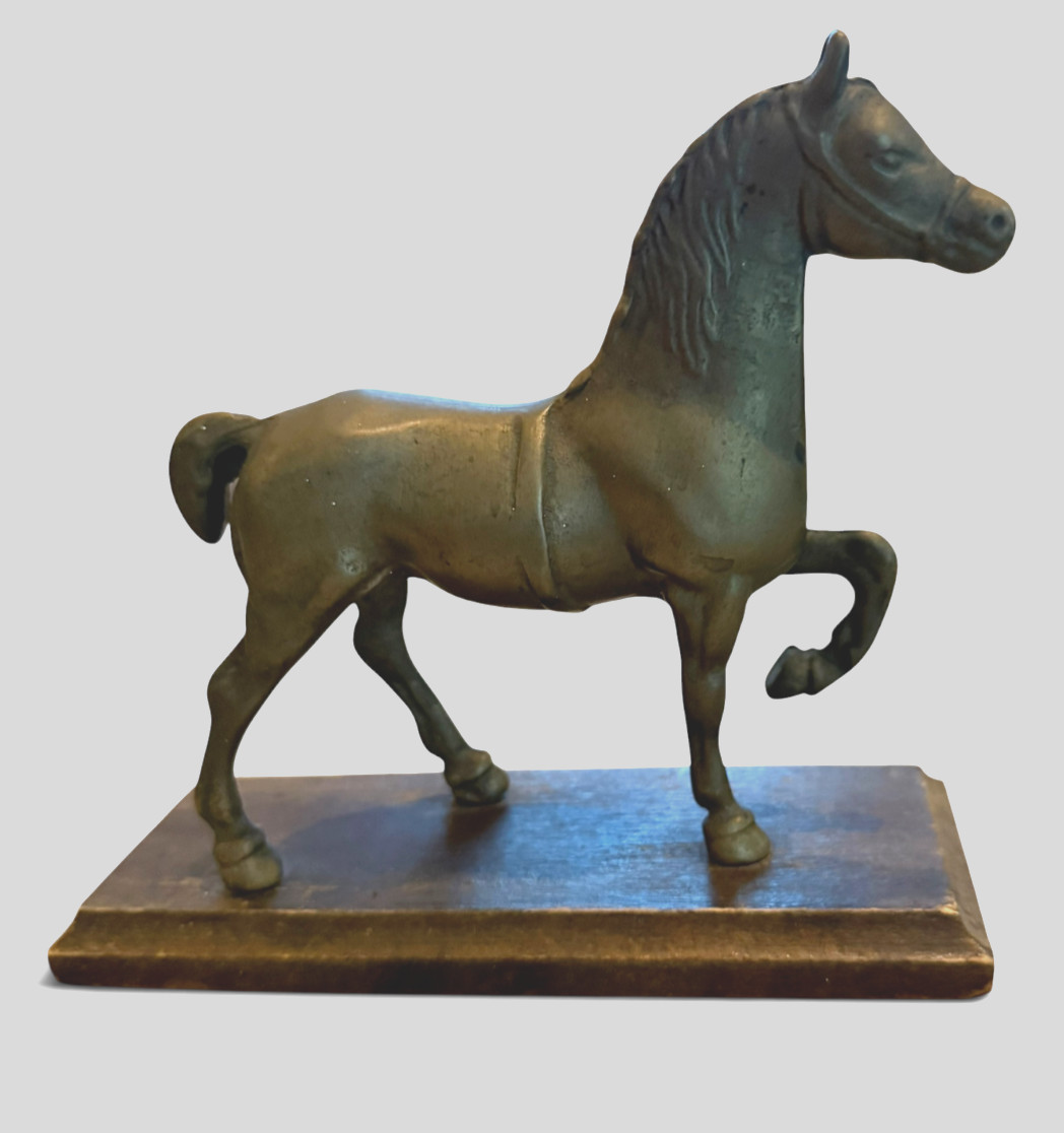 Vintage Brass Horse on Wooden Base – 6.5” Long Decorative Figurine MCM Petina Vintage Brass Horse on Wooden Base – 6.5” Long Decorative Figurine MCM Petina