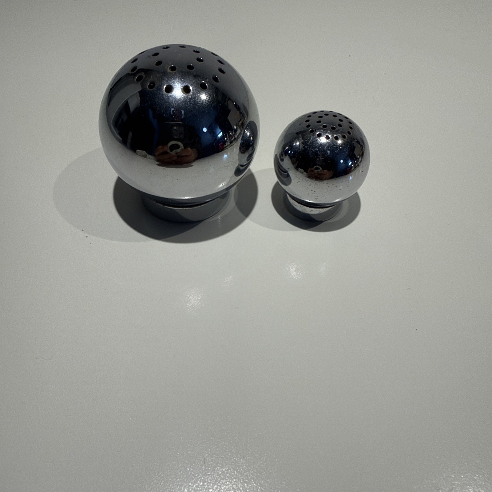 Vintage MCM Chase Russel Wright USA Chrome Orb Sphere Salt & Pepper Shakers