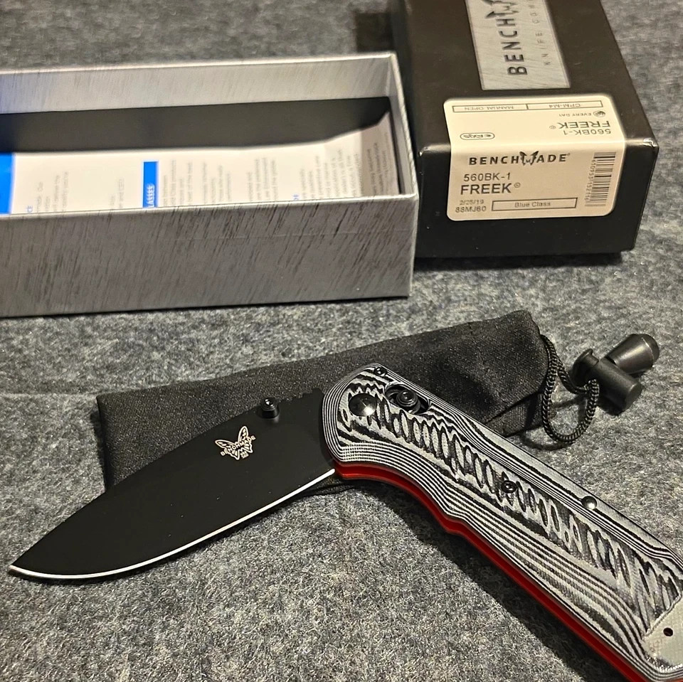 Benchmade 560BK-1 Freek Pocketknife M4 Plain Drop Point, AXIS, G10 Handle Benchmade 560BK-1 Freek Pocketknife M4 Plain Drop Point, AXIS, G10 Handle