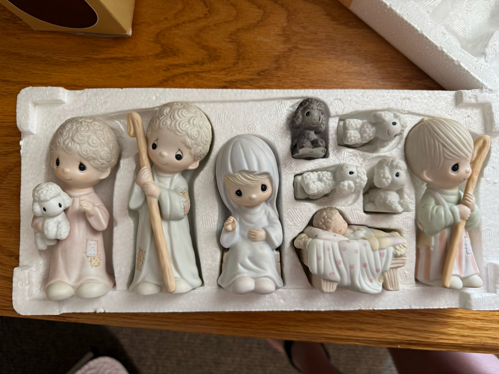 Precious Moments Nativity Set E-2800 9pc Vintage Mary Joseph Jesus original box