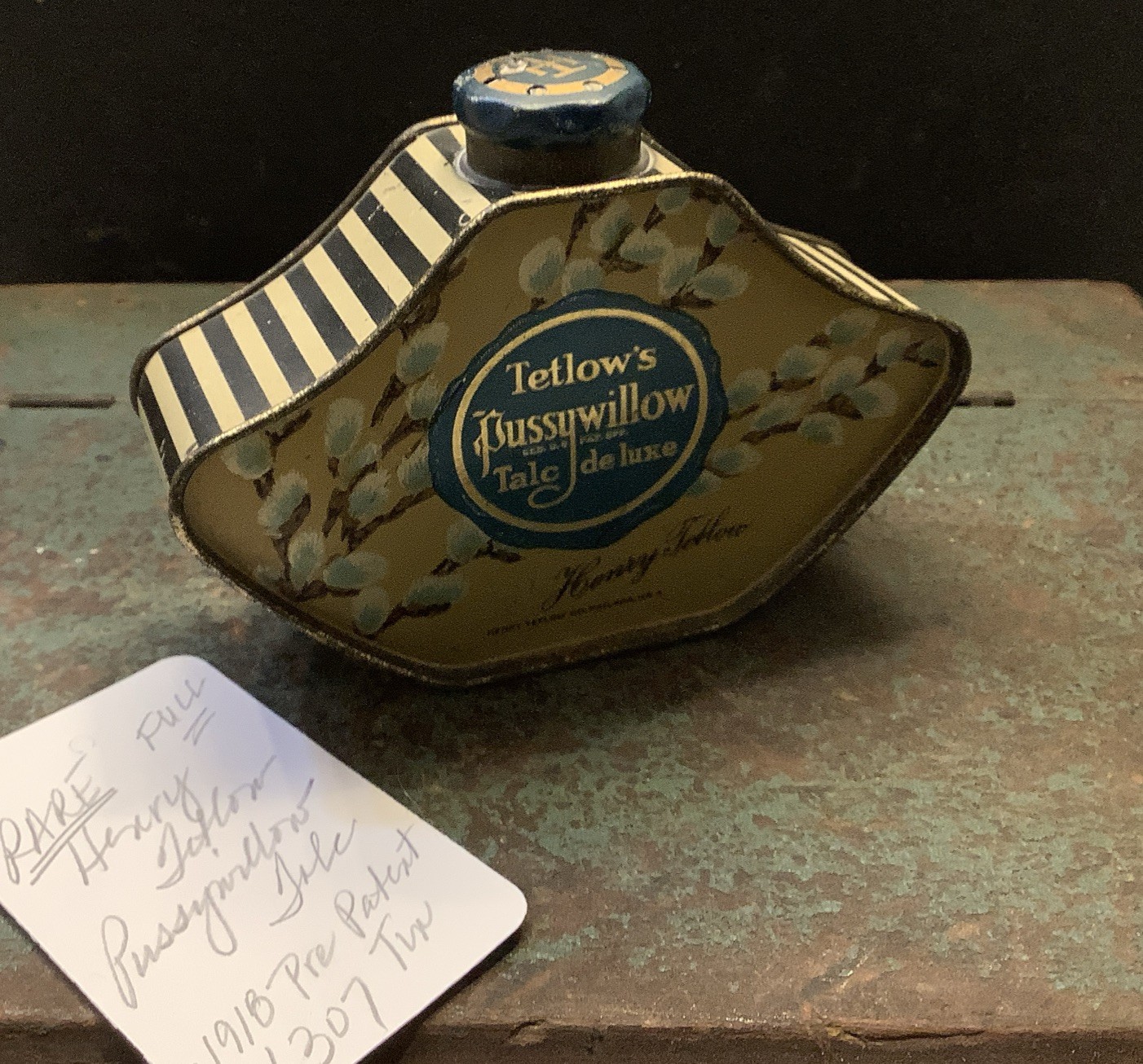1307🌟Antique c1918 Vanity RARE Henry Tetlow’s PUSSYWILLOW Talc de luxe Tin FULL 1307🌟Antique c1918 Vanity RARE Henry Tetlow’s PUSSYWILLOW Talc de luxe Tin FULL