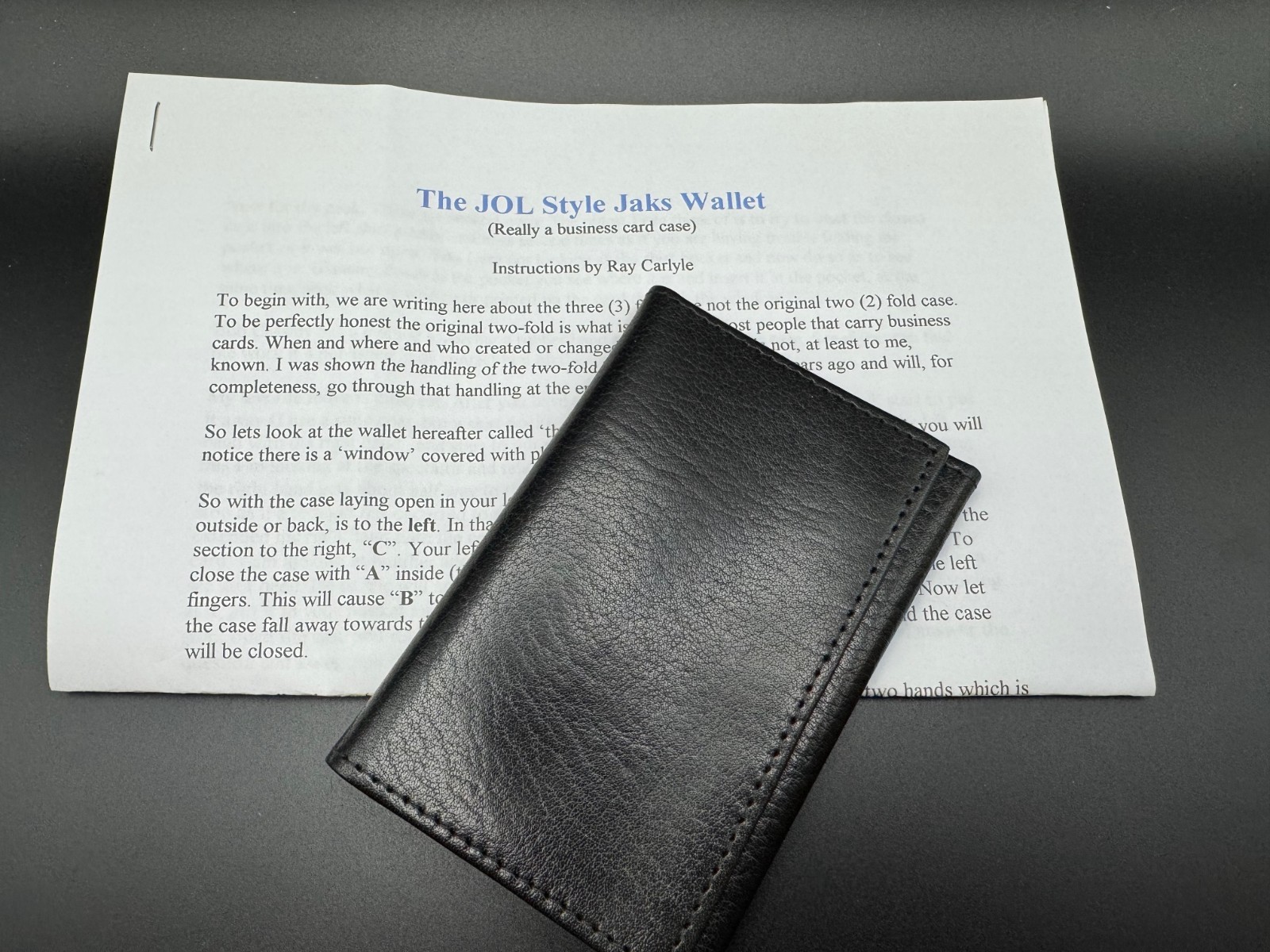 E. RAYMOND CARLYLE "JAKS WALLET" - LEATHER PEEK PROP - RARE PRO MENTALISM E. RAYMOND CARLYLE "JAKS WALLET" - LEATHER PEEK PROP - RARE PRO MENTALISM