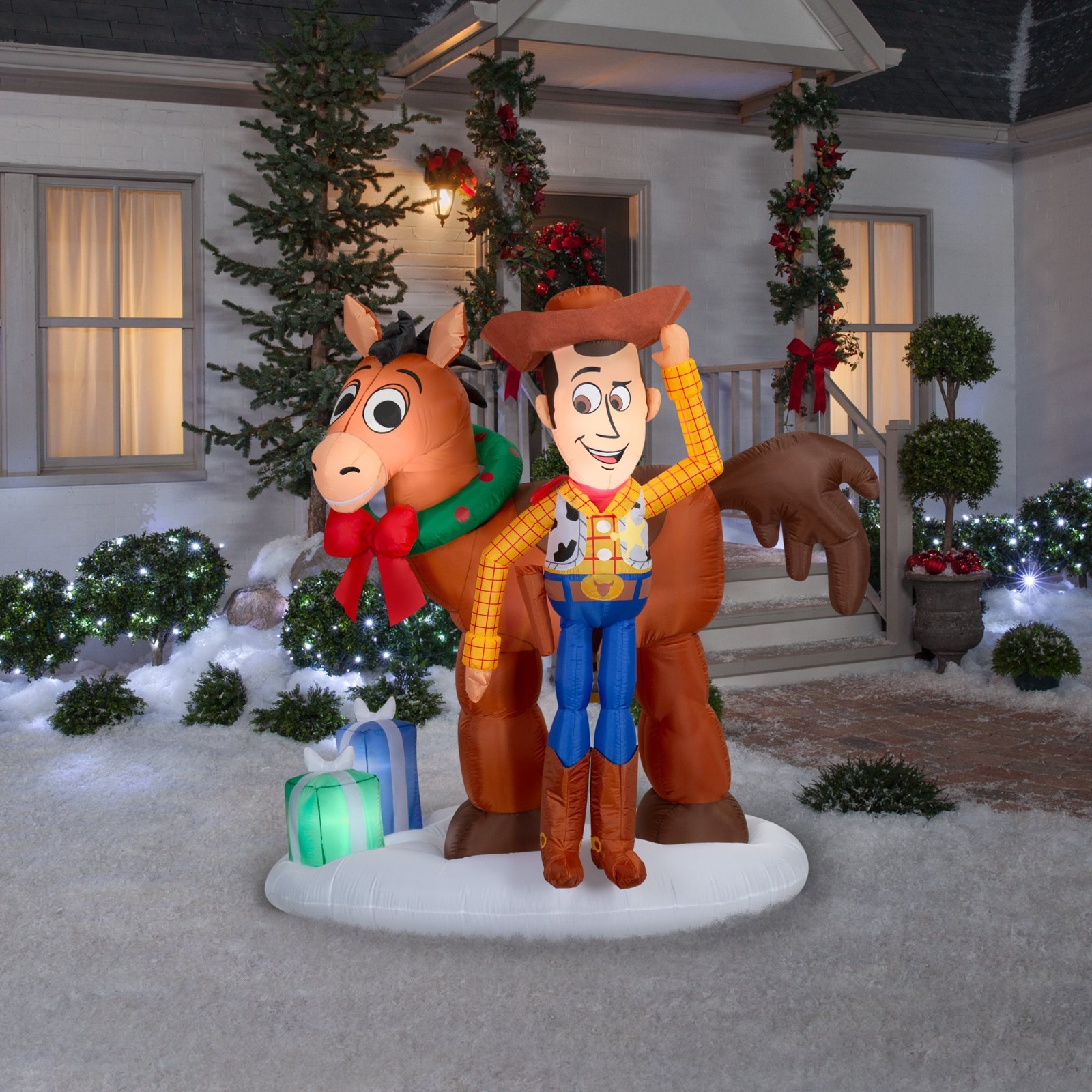 6 FT TOY STORY WOODY AND BULLSEYE WITH GIFTS Airblown Yard Inflatable 6 FT TOY STORY WOODY AND BULLSEYE WITH GIFTS Airblown Yard Inflatable
