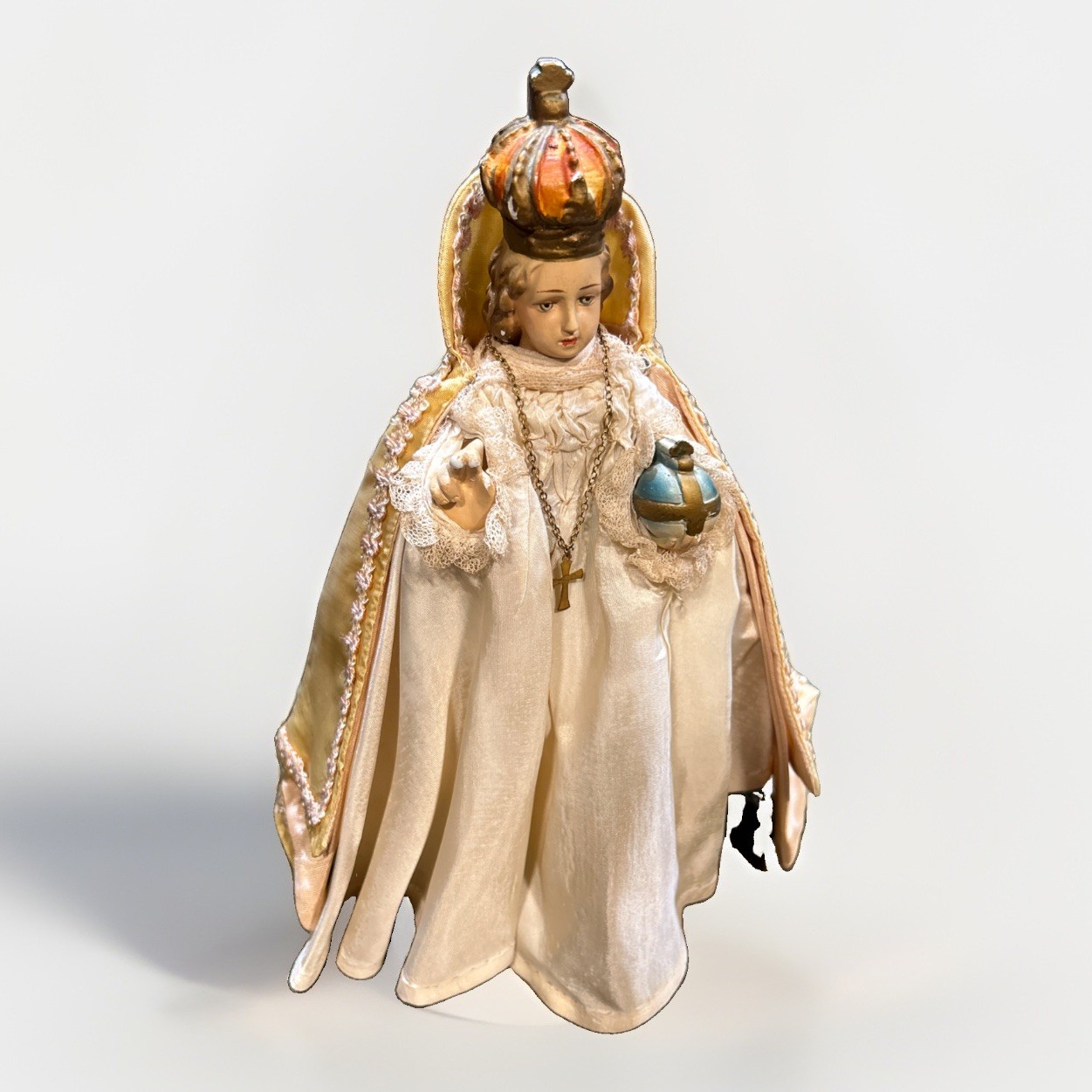 Vintage Columbia Statuary Infant Jesus of Prague C.S.145 11in Vestments Vintage Columbia Statuary Infant Jesus of Prague C.S.145 11in Vestments