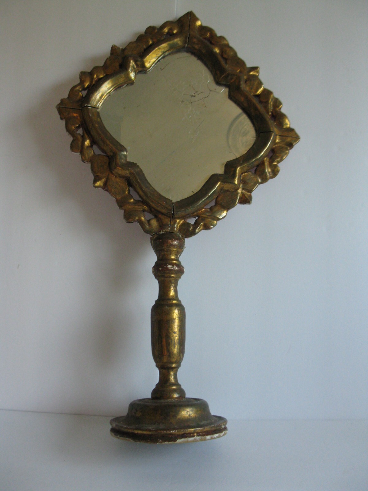 ANTIQUE ITALIAN STANDING VANITY MIRROR GOLD LEAF GUILT WOOD GESSO COUNTER TOP ANTIQUE ITALIAN STANDING VANITY MIRROR GOLD LEAF GUILT WOOD GESSO COUNTER TOP