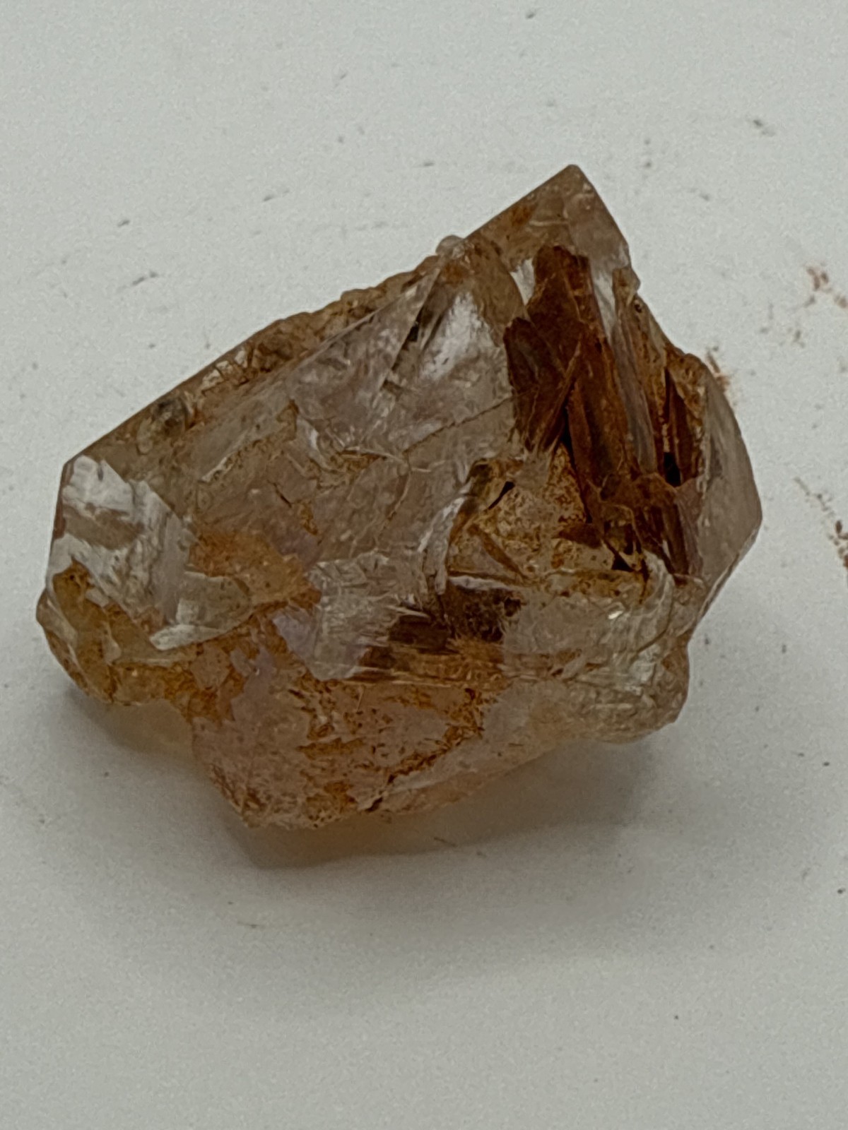 4.0cm "Fenster" Skeletal Quartz Window Crystal with Red Inclusions – Madagascar 4.0cm "Fenster" Skeletal Quartz Window Crystal with Red Inclusions – Madagascar