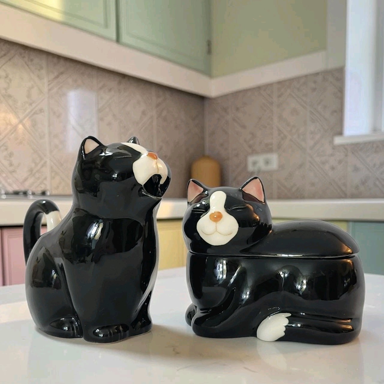 Vtg Takahashi Black & White Cat Covered Sugar Bowl & Creamer Made In Japan EC Vtg Takahashi Black & White Cat Covered Sugar Bowl & Creamer Made In Japan EC
