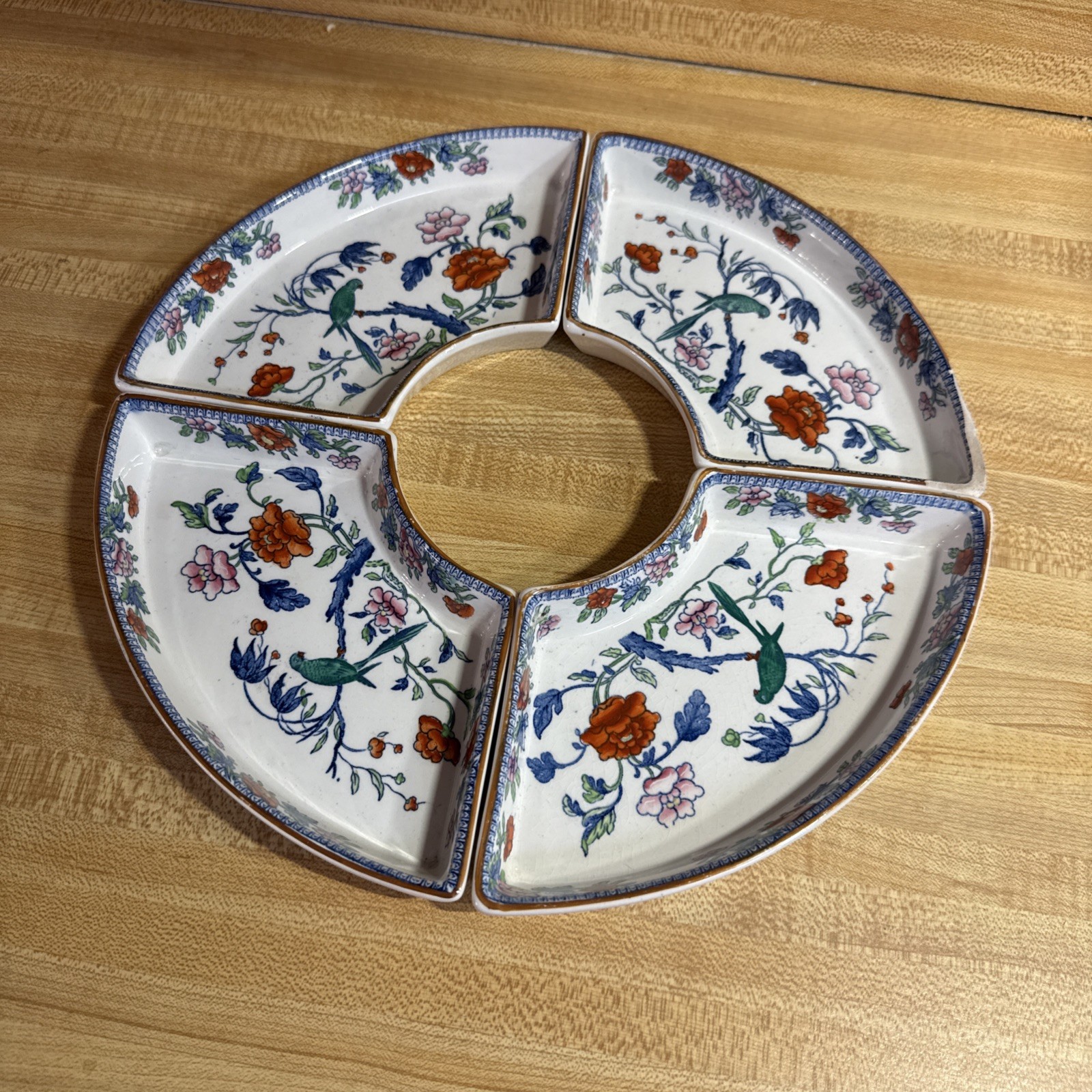 Booths Silicon China Green Parrot Four Piece Hors D’oeuvres Set