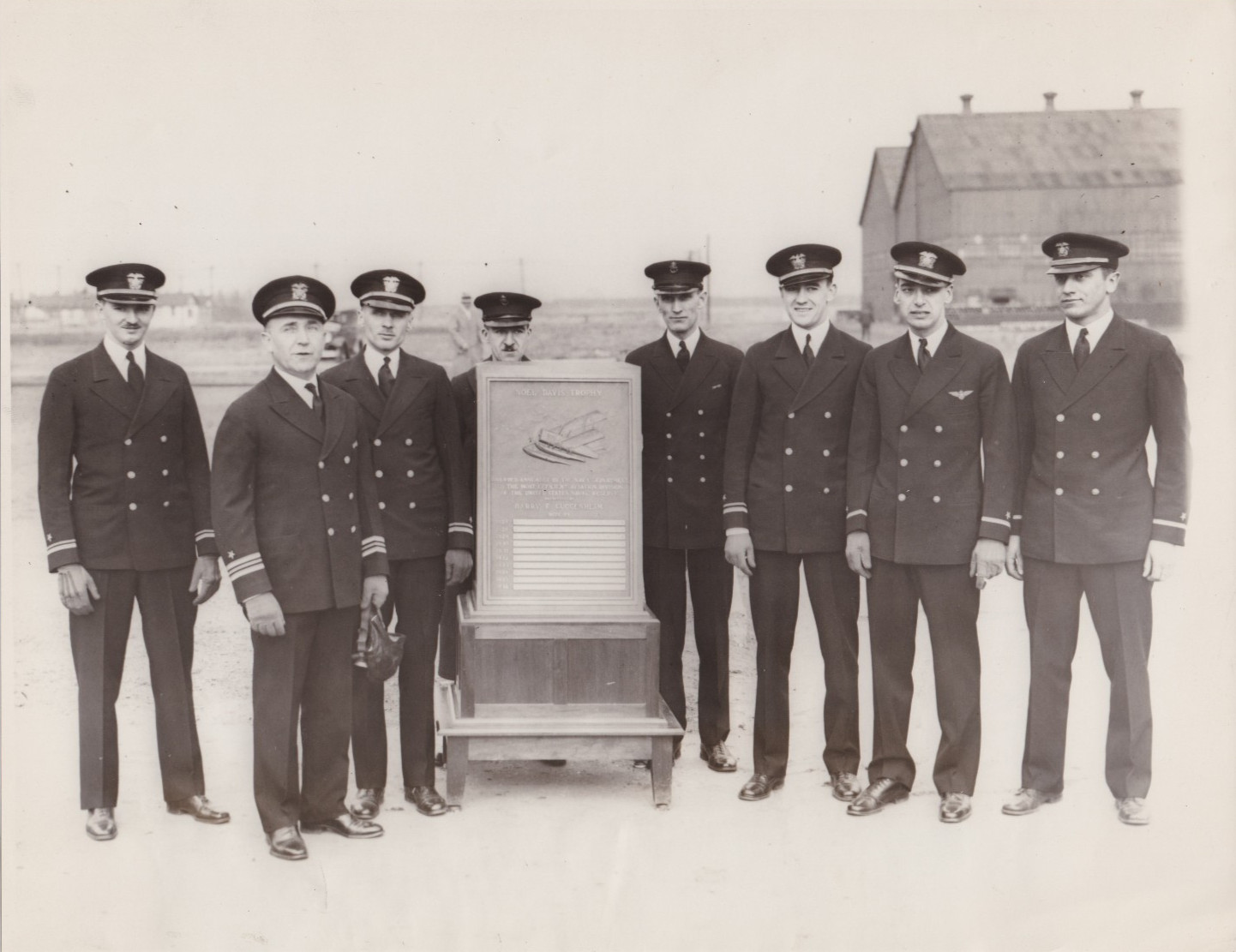 1928 Press Photo Philadelphia Naval Air Reserve Unit wins Noel Davis Trophy 1928 Press Photo Philadelphia Naval Air Reserve Unit wins Noel Davis Trophy