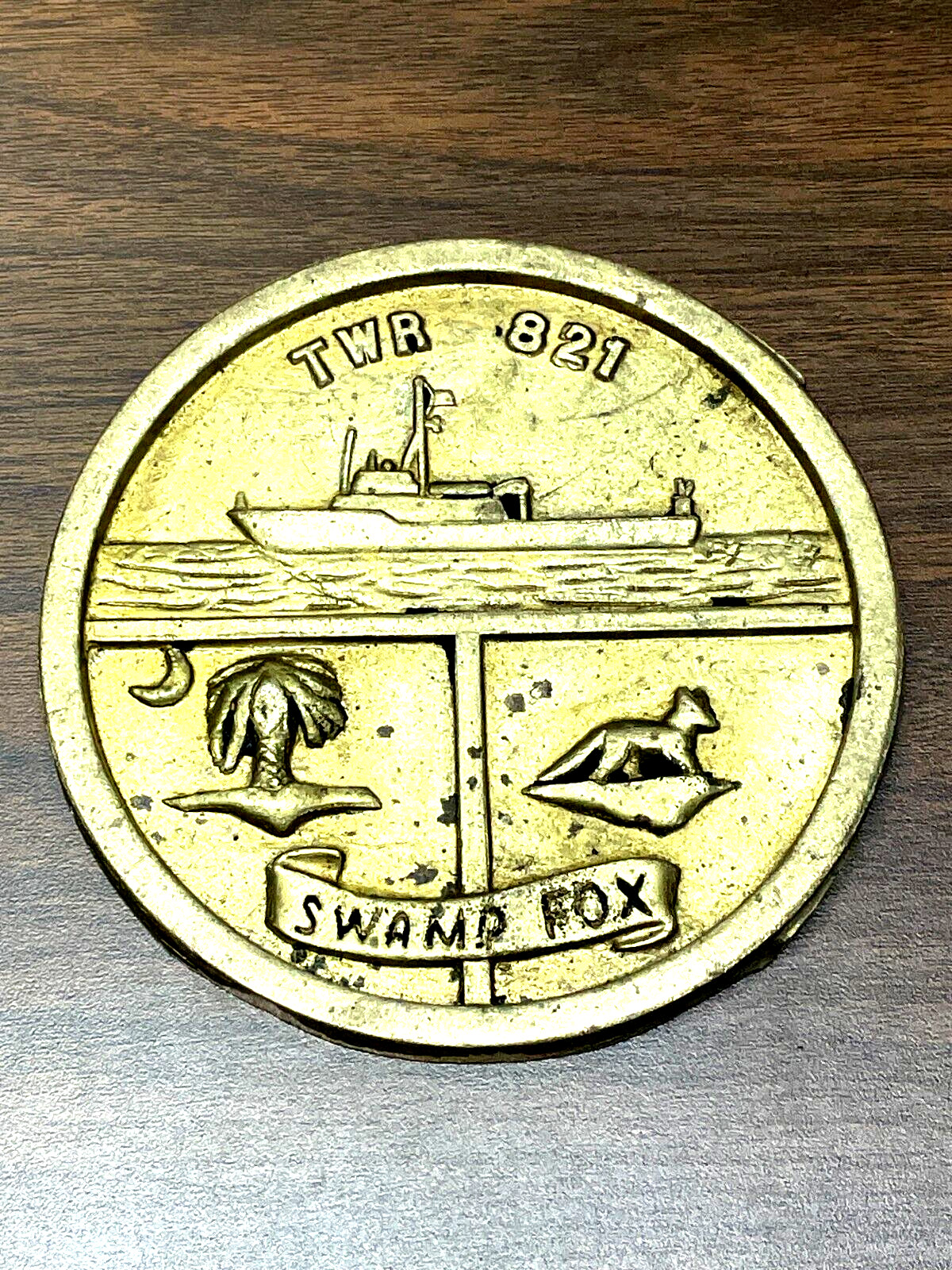TRW Swamp Fox (821) Navy Torpedo Weapons Retriever Brass Metal Plaque Emblem TRW Swamp Fox (821) Navy Torpedo Weapons Retriever Brass Metal Plaque Emblem