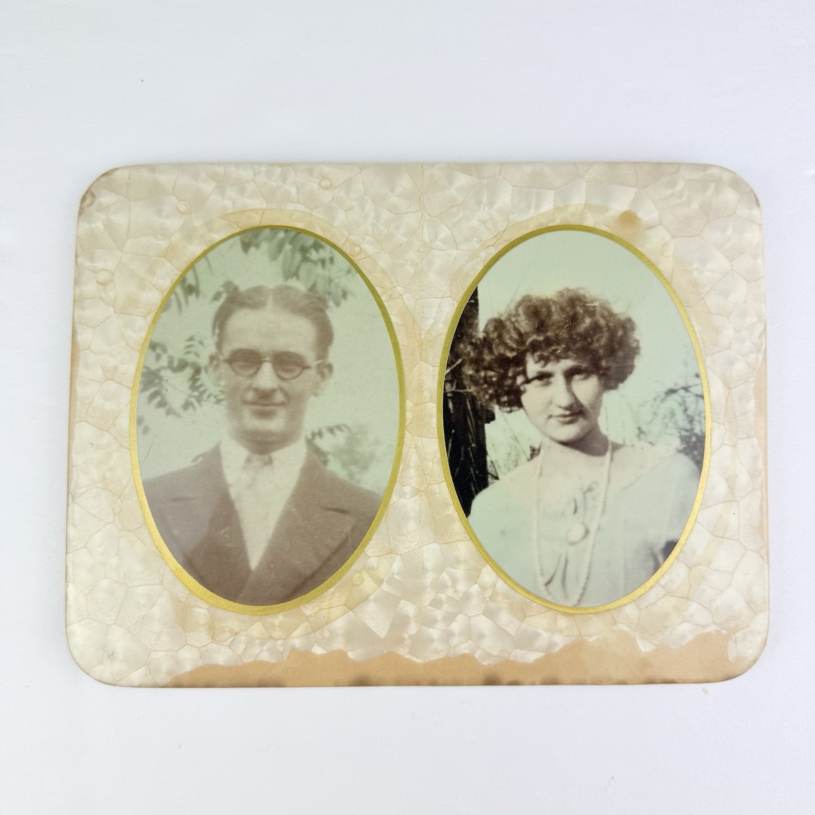 Antique 1900s 1920s Couple Portrait Photograph Mother Of Pearl Framed Antique 1900s 1920s Couple Portrait Photograph Mother Of Pearl Framed