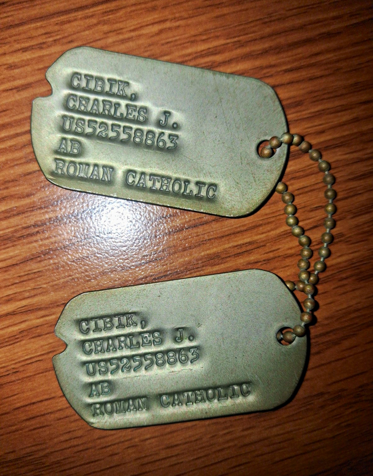 WWII US Army Dog Tags w/ Chain Charles J. Cibik US52558863 Roman Catholic WWII US Army Dog Tags w/ Chain Charles J. Cibik US52558863 Roman Catholic