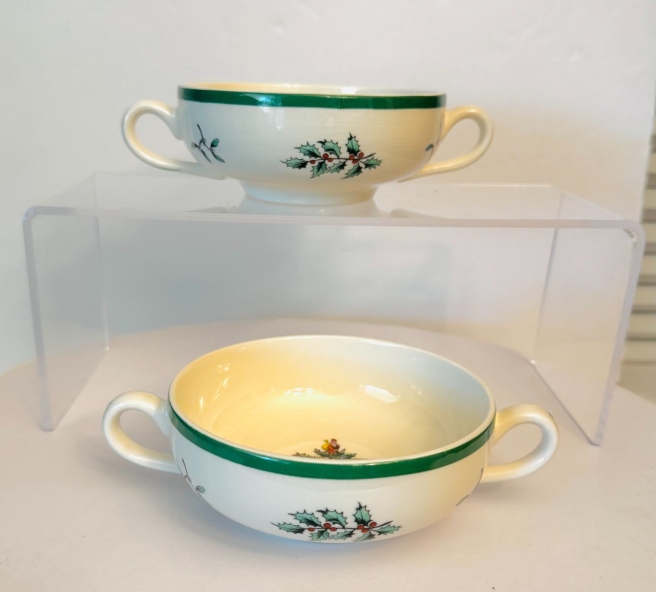 Vtg Set 2 Spode England Christmas Tree 6 oz Cream Soup Bowls 4.5" Handles RARE