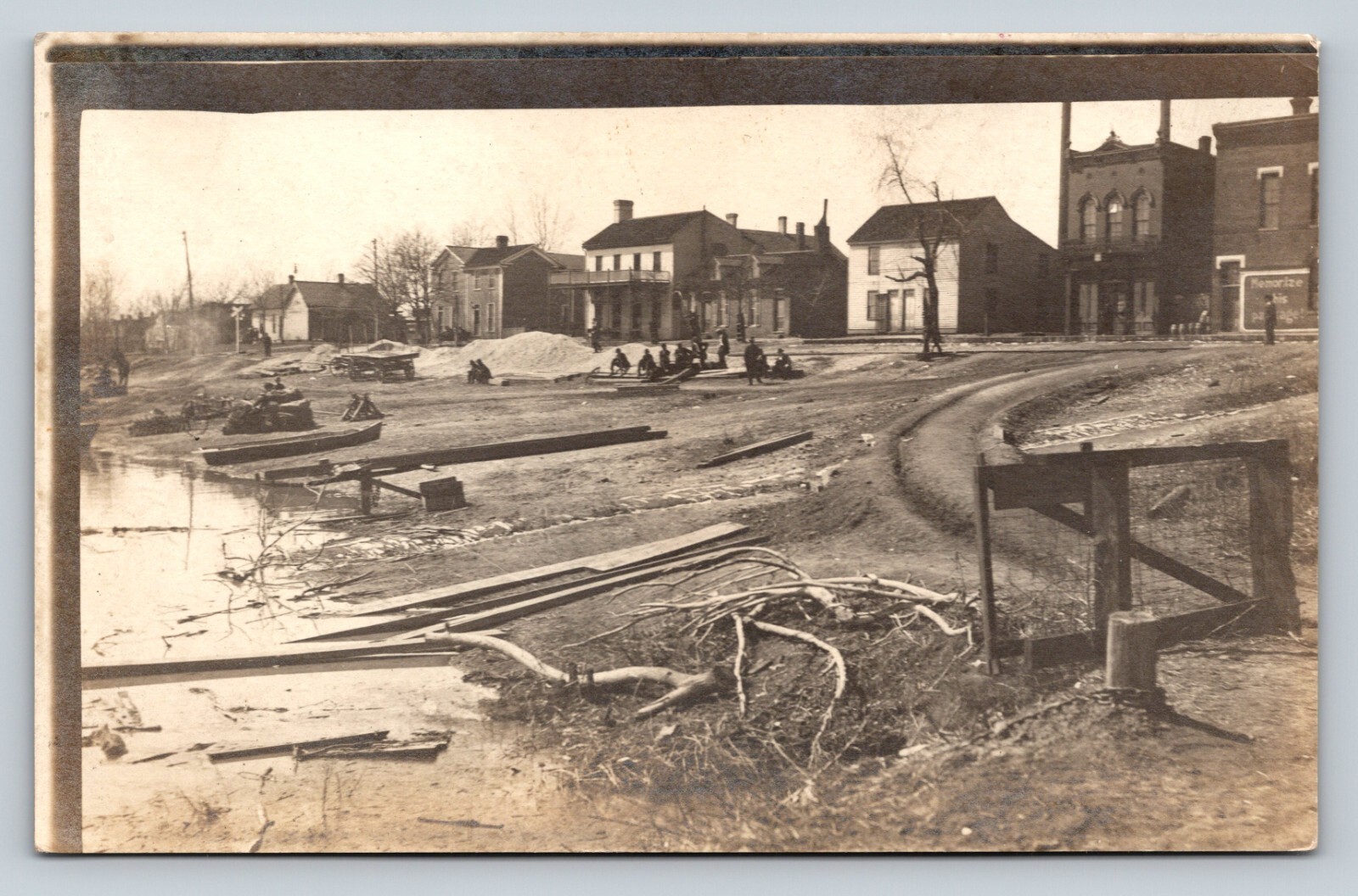RPPC Town Scene People Near Railroad Tracks 1904-1918 ANTIQUE Postcard 1298 RPPC Town Scene People Near Railroad Tracks 1904-1918 ANTIQUE Postcard 1298