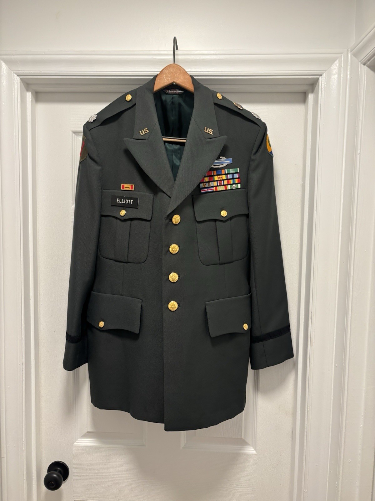Vietnam War Era US Army Uniform WWII Veteran Original Jacket Vietnam War Era US Army Uniform WWII Veteran Original Jacket