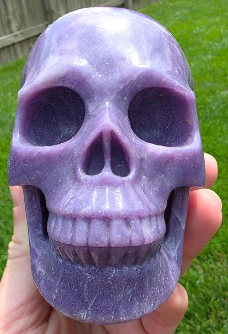 ๐๐ 5" Lepidolite Skull โ Calm Energy, Bold Presence ๐๐ ๐๐ 5" Lepidolite Skull โ Calm Energy, Bold Presence ๐๐