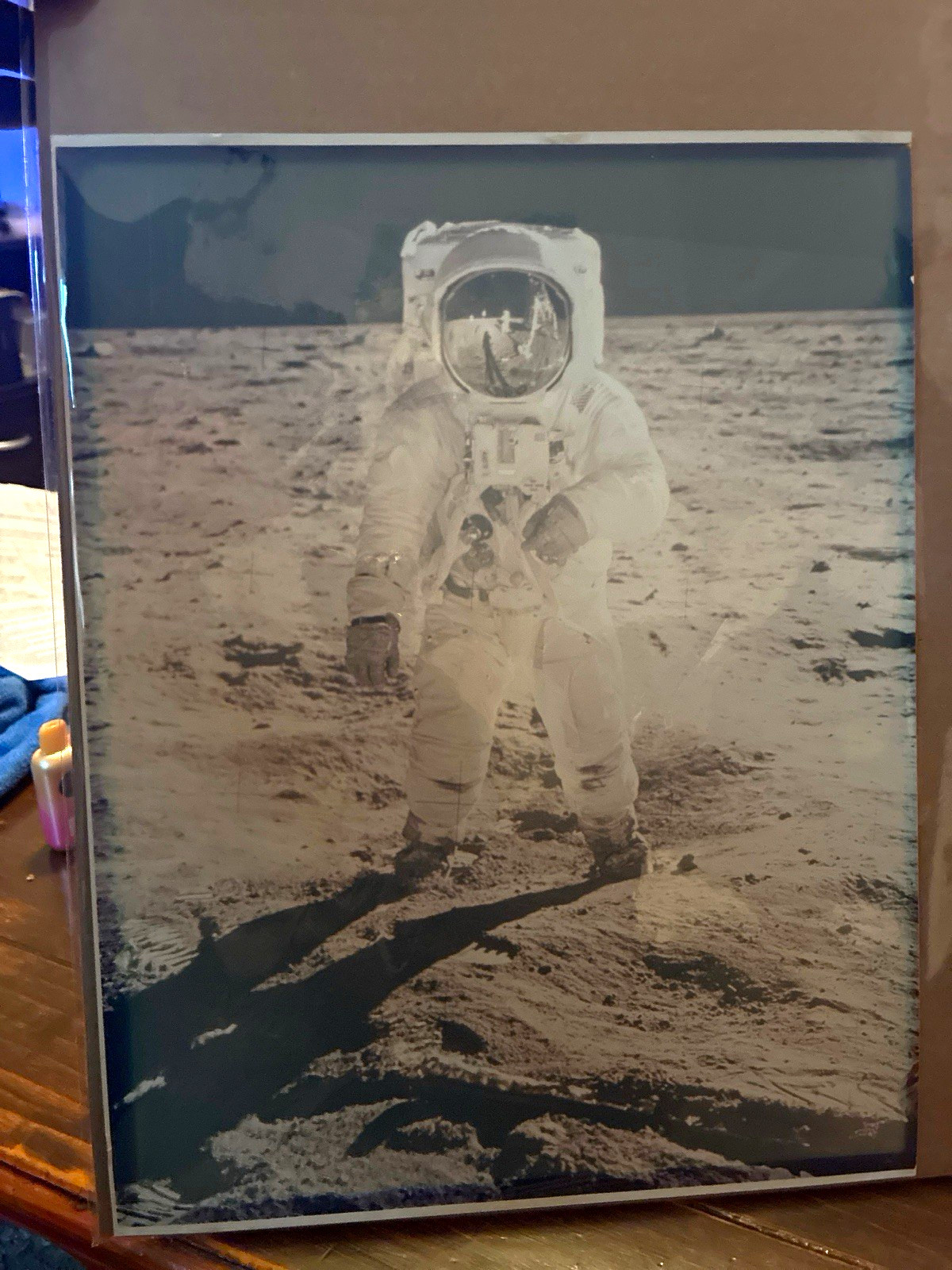 Very rare Vintage 1969 Apollo 11 Visor 11x14 Photo - Buzz Aldrin "A KODAK PAPER" Very rare Vintage 1969 Apollo 11 Visor 11x14 Photo - Buzz Aldrin "A KODAK PAPER"