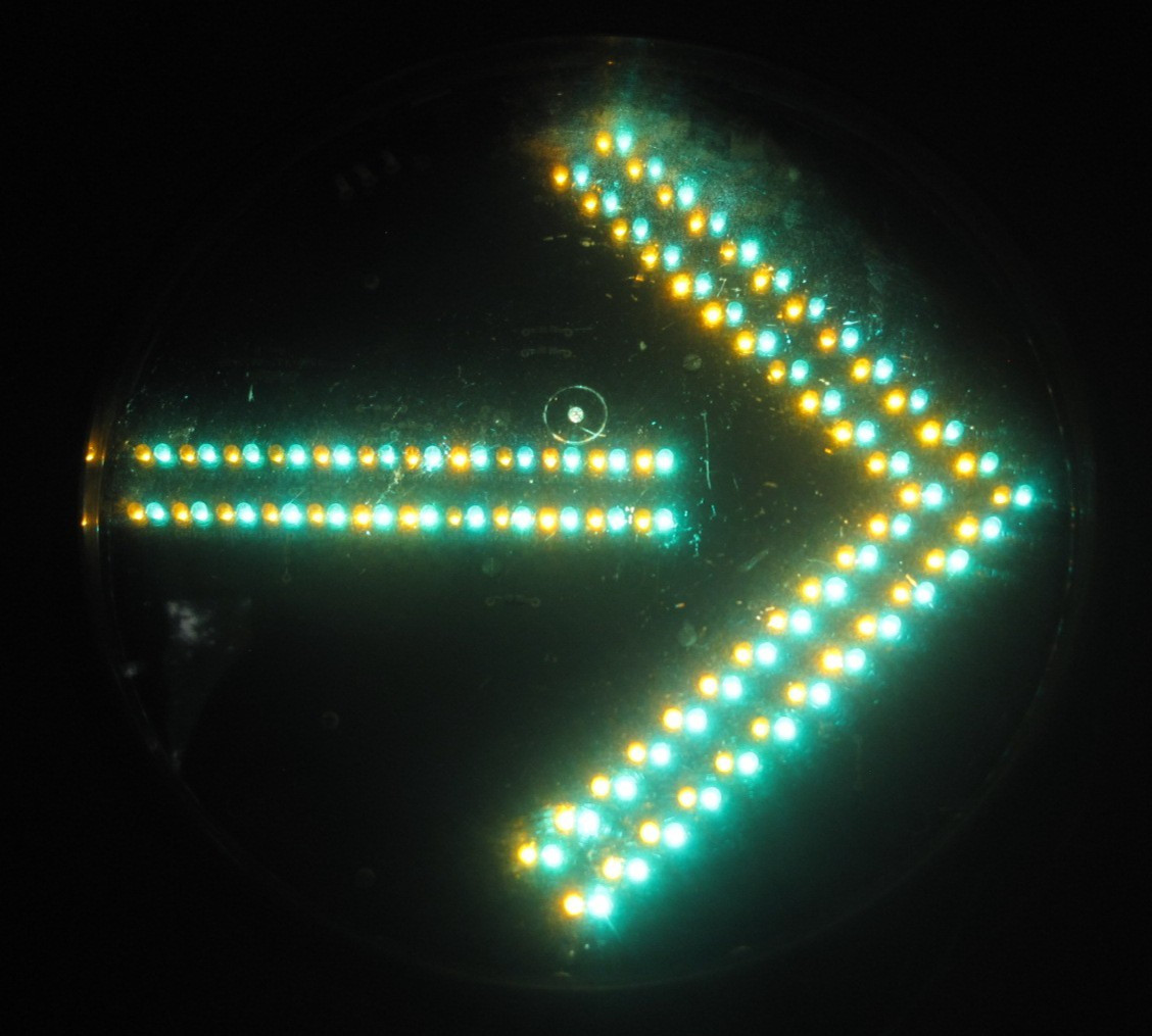 1 - 12" Dialight BI-MODAL Arrow LED insert Traffic Signal Light (B) 1 - 12" Dialight BI-MODAL Arrow LED insert Traffic Signal Light (B)