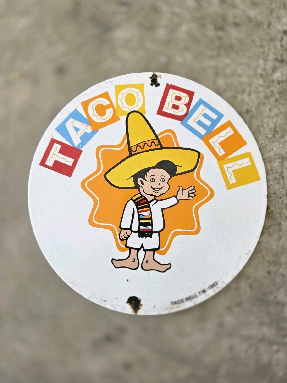 VINTAGE 1962 TACO BELL PORCELAIN SIGN 10"