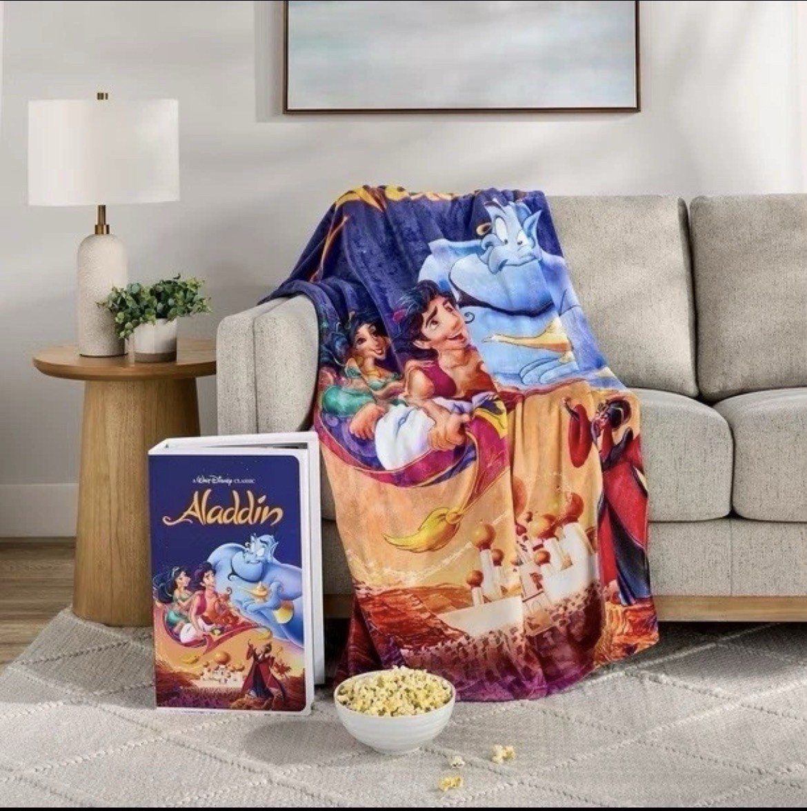 Disney Aladdin VHS Boxed Throw Blanket 50x70 Classic Genie Jasmine NEW SEALED Disney Aladdin VHS Boxed Throw Blanket 50x70 Classic Genie Jasmine NEW SEALED