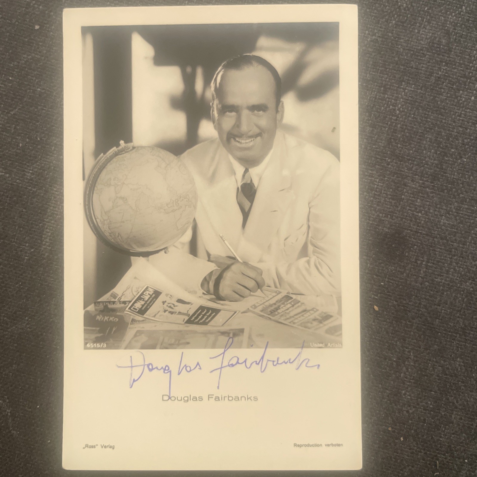 Vintage Douglas Fairbanks Signature Original Autograph Cinema Postcard Vintage Douglas Fairbanks Signature Original Autograph Cinema Postcard