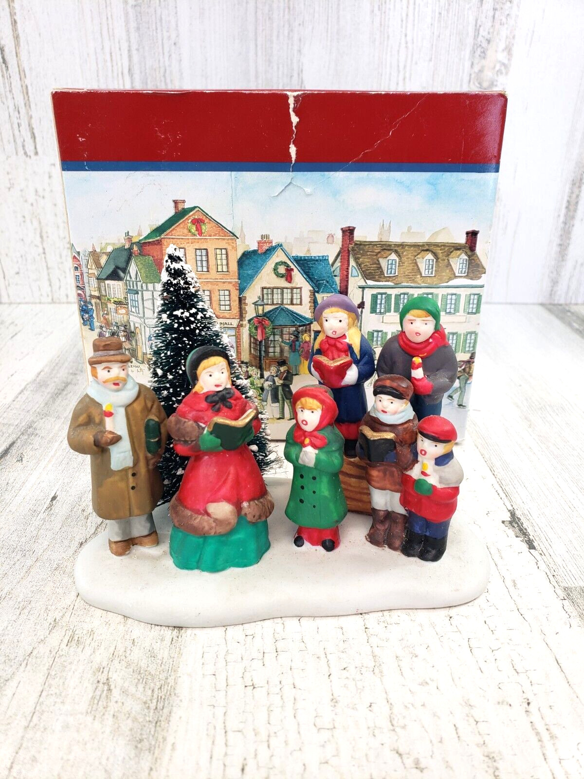 Lemax Village Collection Christmas Carollers 1995 Porcelain original Box