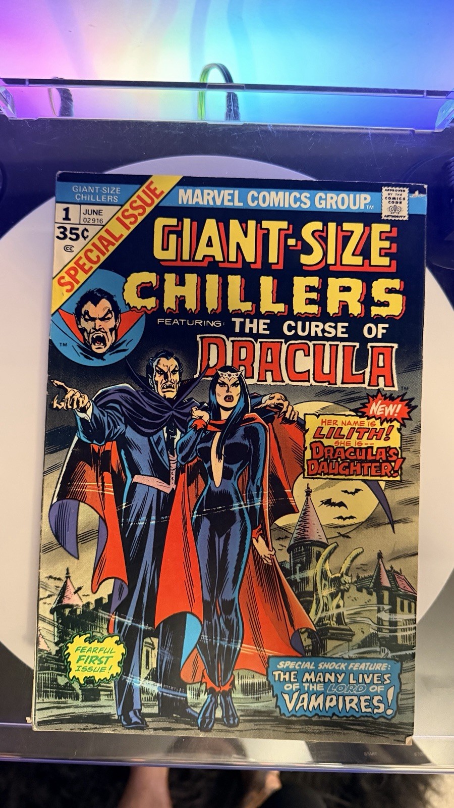 Giant-Size Chillers Featuring Curse of Dracula #1 (Marvel Comics June 1974) Giant-Size Chillers Featuring Curse of Dracula #1 (Marvel Comics June 1974)