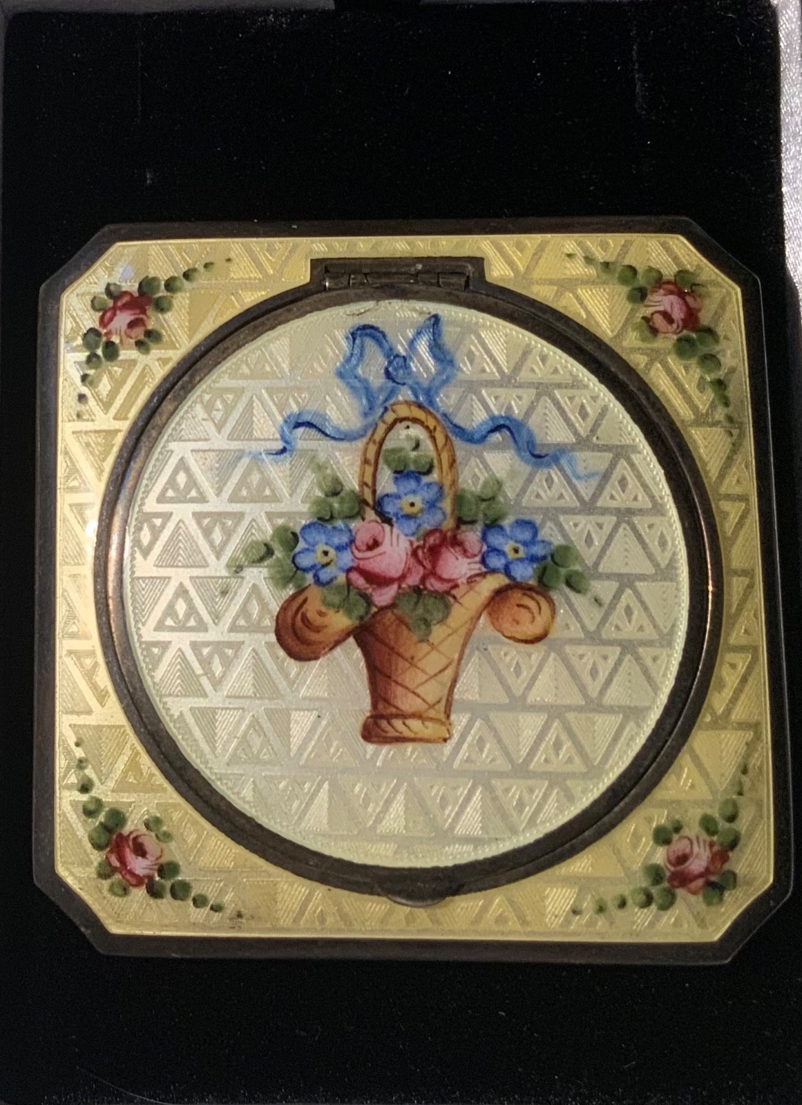 RARE Antique STERLING *DOUBLE SIDED ** ENAMEL GUILLOCHE* Compact by EAM Co RARE Antique STERLING *DOUBLE SIDED ** ENAMEL GUILLOCHE* Compact by EAM Co