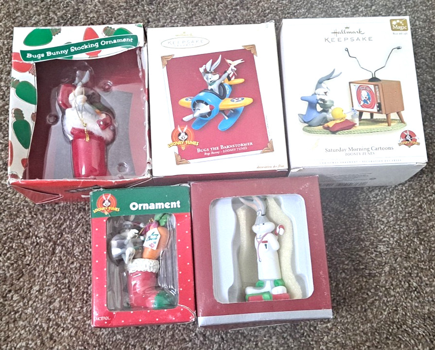 Vintage Looney Tunes Christmas Ornament Lot of 5 Bugs Bunny Daffy Duck Hallmark Vintage Looney Tunes Christmas Ornament Lot of 5 Bugs Bunny Daffy Duck Hallmark