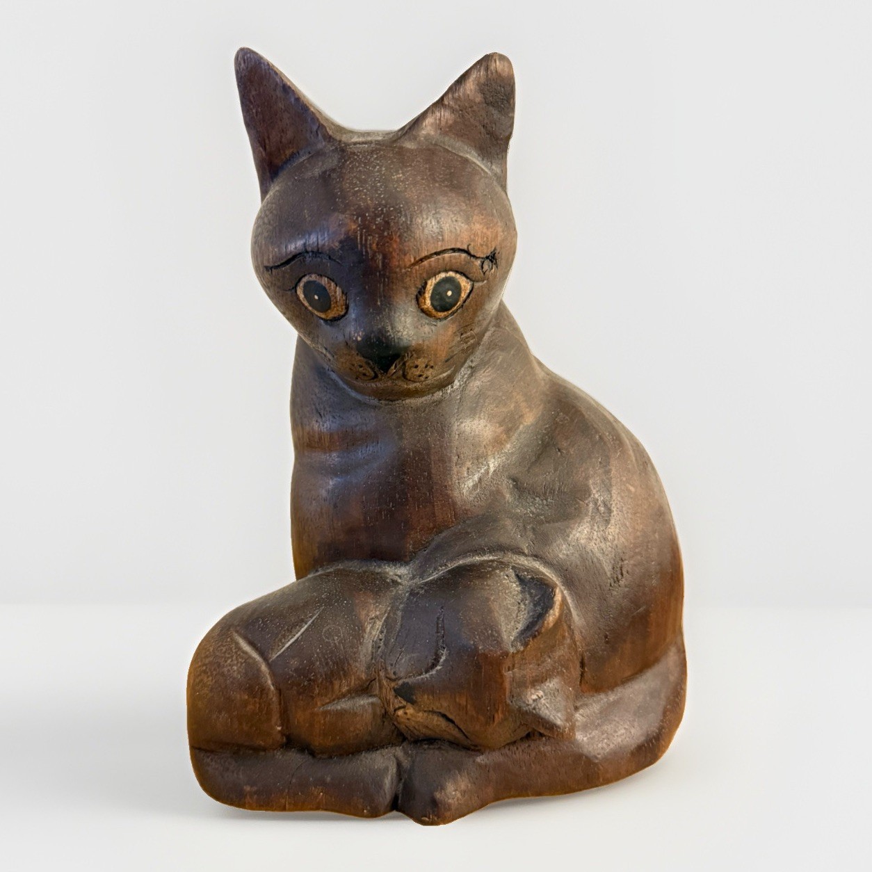 Vintage Hand Carved Wood Mother Cat & Kitten Sculpture Folk Art Figurine Vintage Hand Carved Wood Mother Cat & Kitten Sculpture Folk Art Figurine
